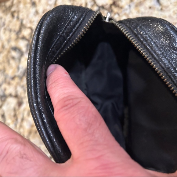 Tory Burch Black pouch - Picture 8 of 8